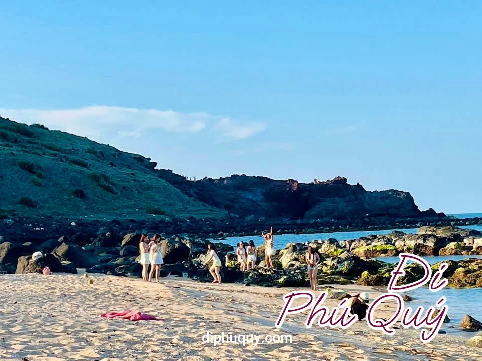 Cap gì cho ngầu nhỉ, đông như quân nguyên, Đi Phú Quý