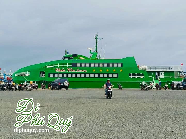 Đội hình tàu thêm quân xanh lá, hành trình ra đảo có thêm lựa chọn, Đi Phú Quý