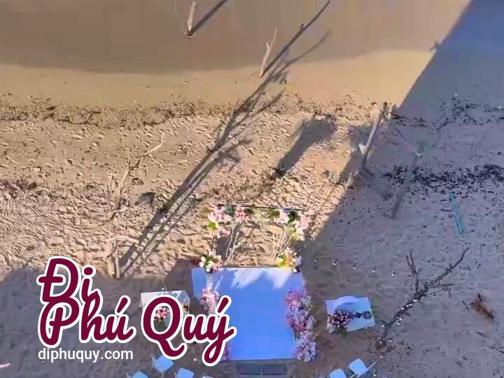 Hậu trường trưa nay, nhân vật chính tỏa sáng tối nay nha, Đi Phú Quý