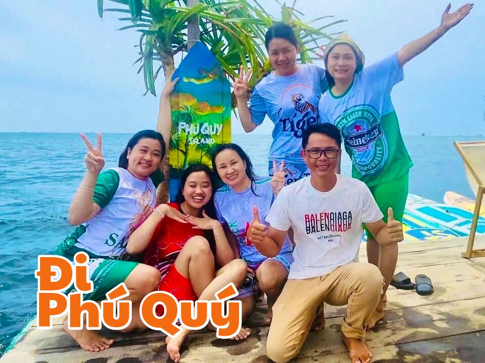 Team mặc áo bia không phải để quảng cáo, mà để cảnh báo: ngồi gần là dễ xỉn chay, Đi Phú Quý
